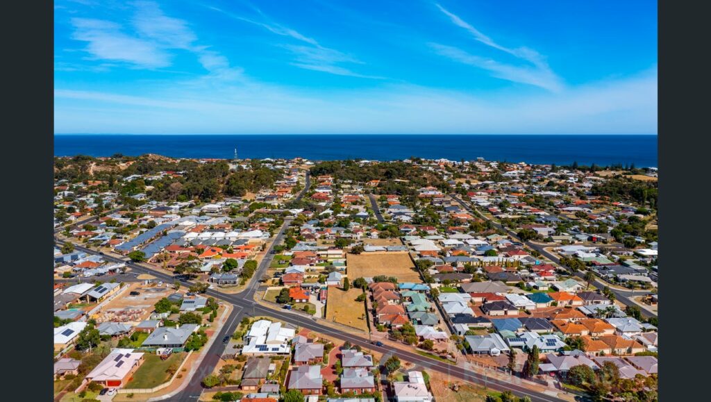 58390026 1661240176 23913 60MINNINUPROADSOUTHBUNBURY 1