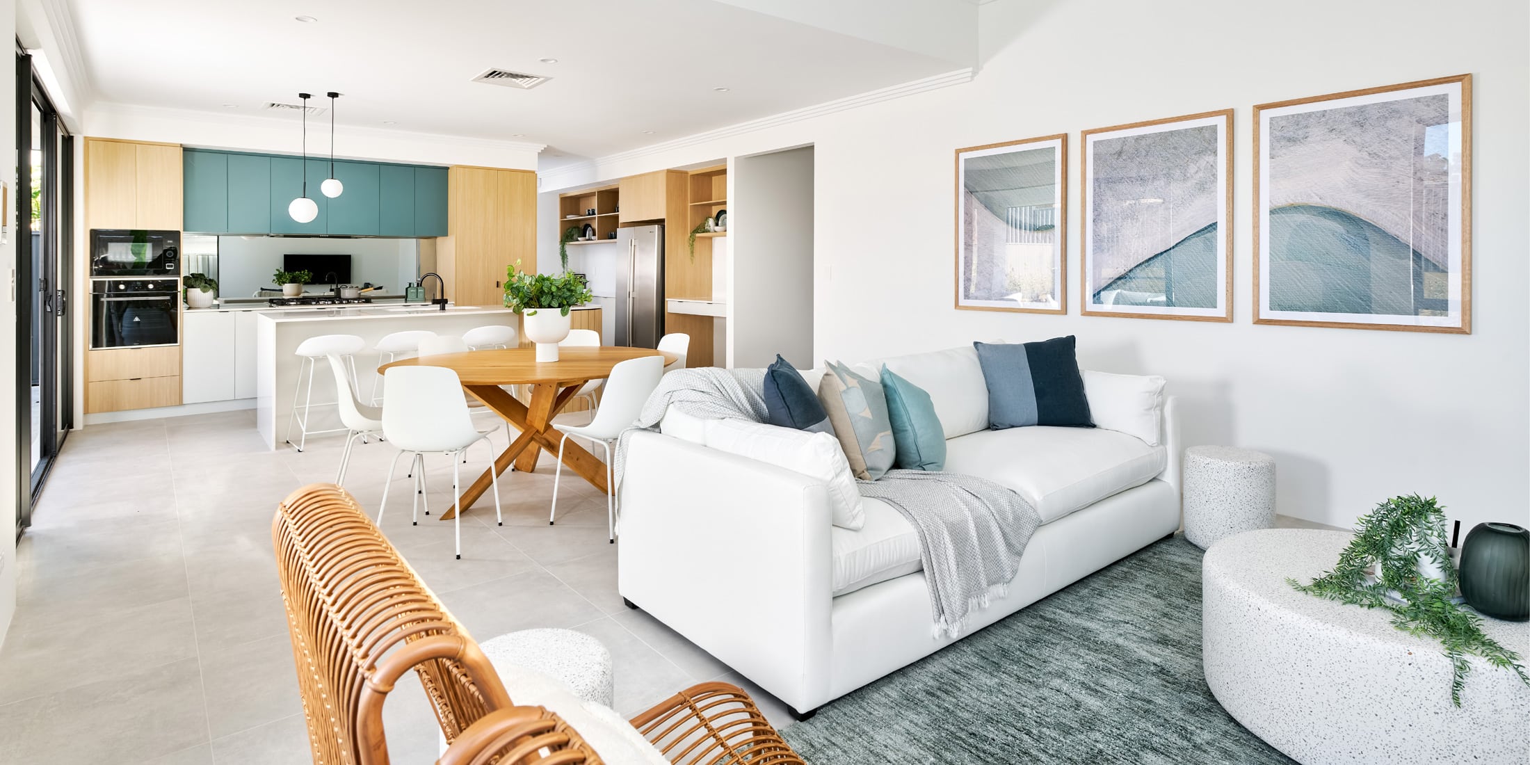 Scottsdale Display 2200x1100px Gallery Image2