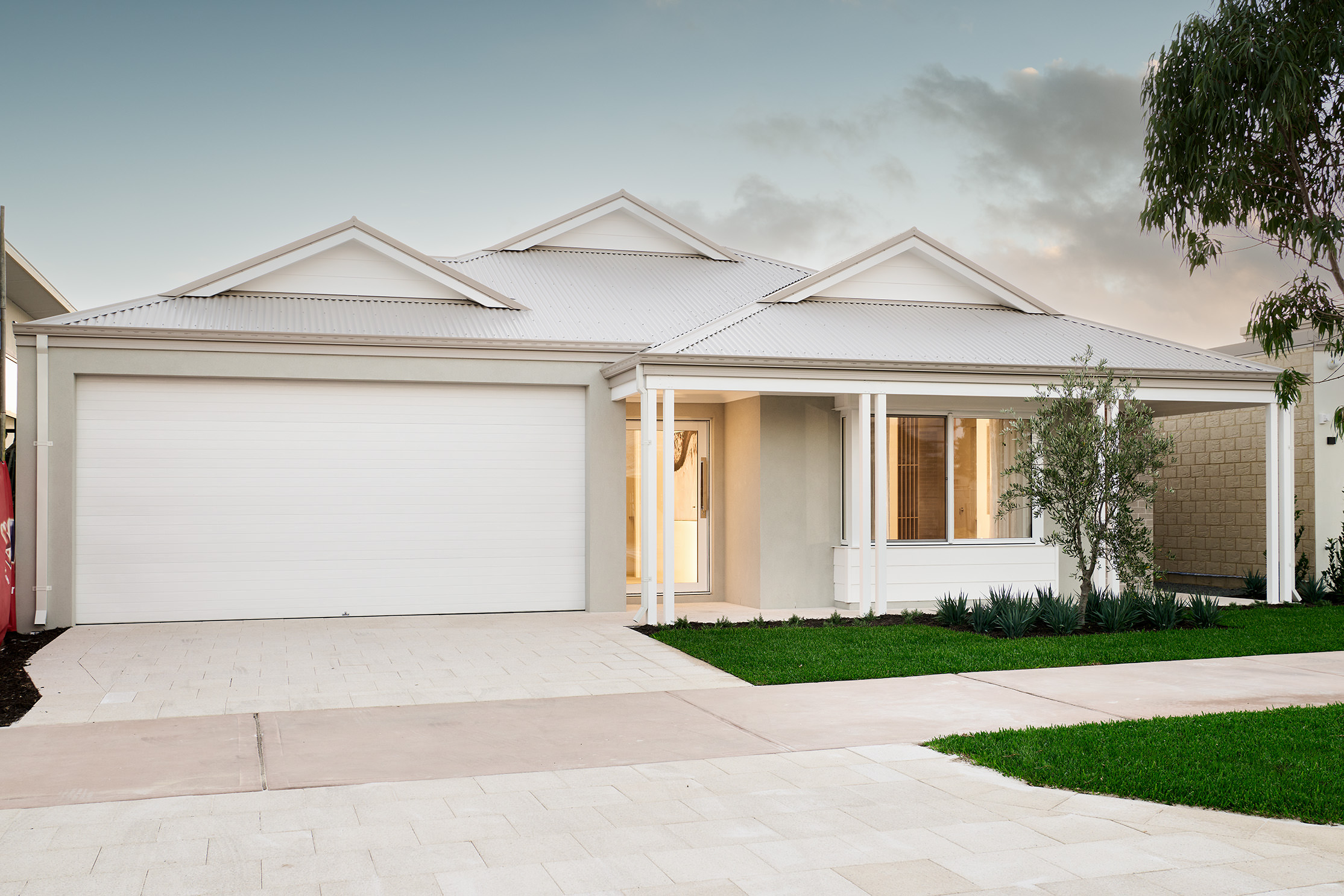 155123463 1752219492 87833 Elevations