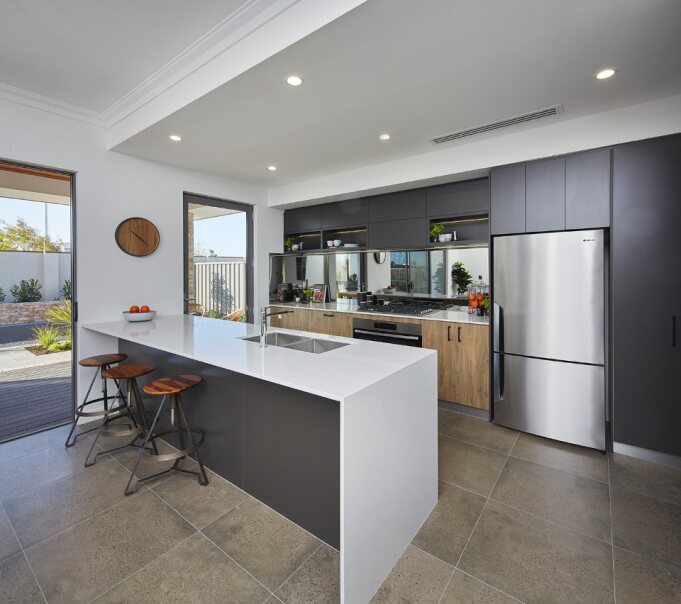 169000769 1761021222 79860 1 Kitchen