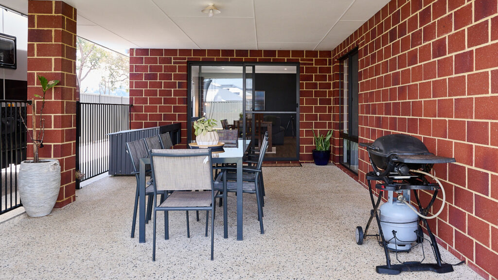 Client Story: The Simmons Classic Australian Family Home Build 077 SGY4248 3 077 SGY4248