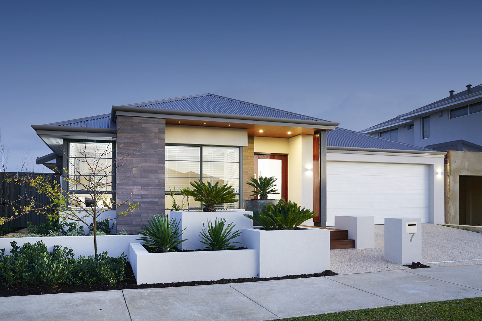 181485105 1767669278 56202 LagunaElevation2