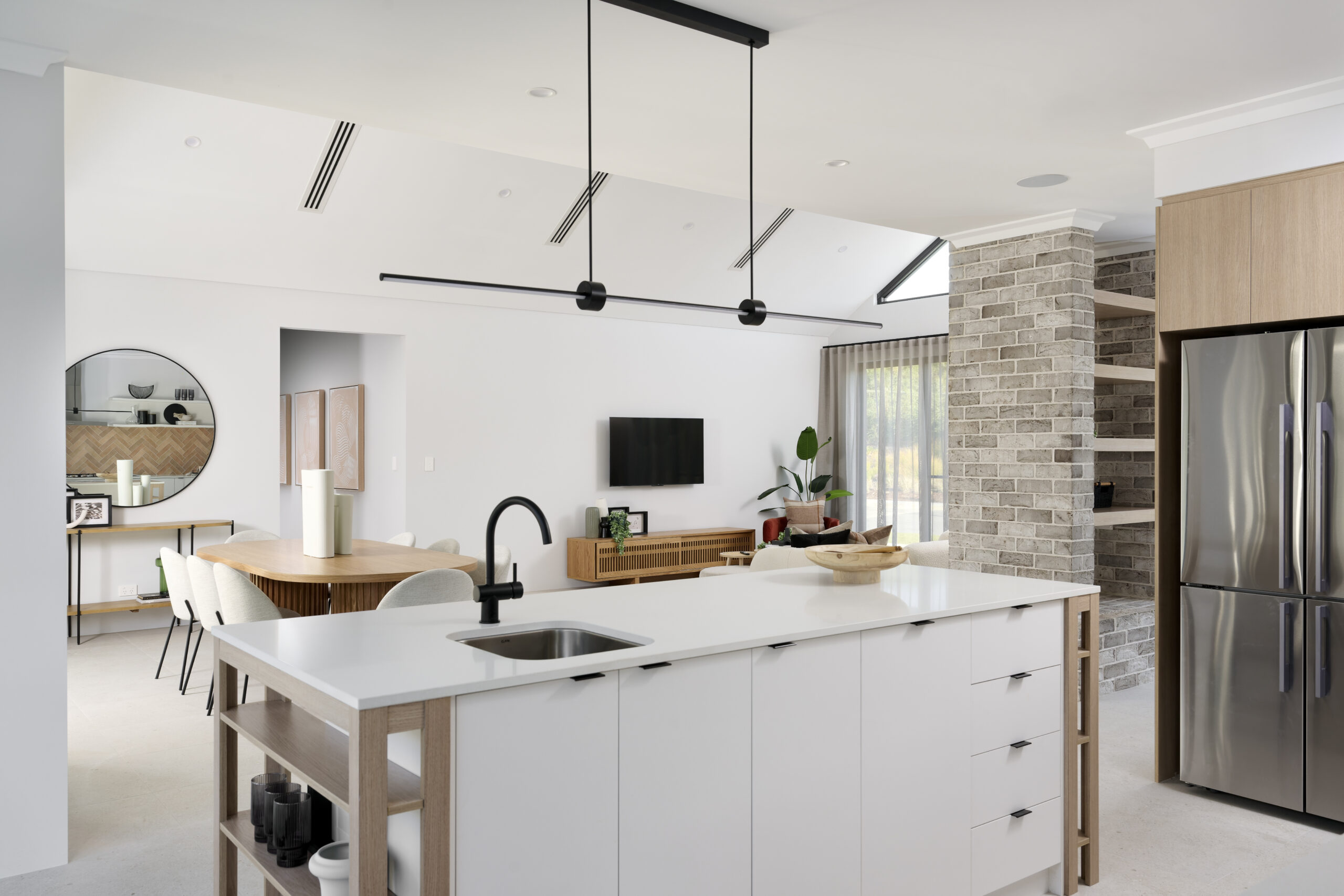 185381069 1770088625 80938 011 scaled