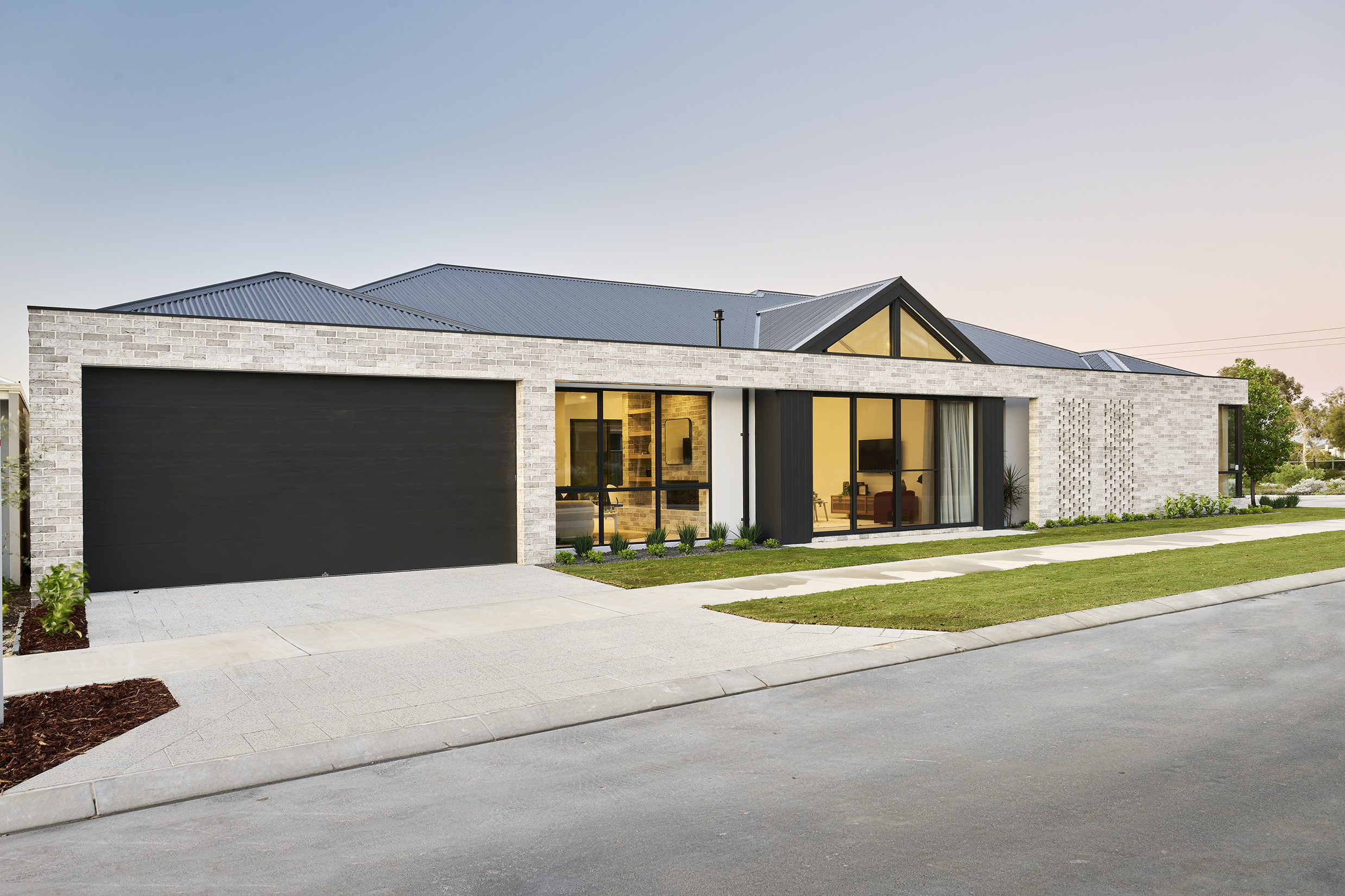 150 Paint Street, DARLING DOWNS 189384112 1772165007 67405 042 10 189384112 1772165007 67405 042