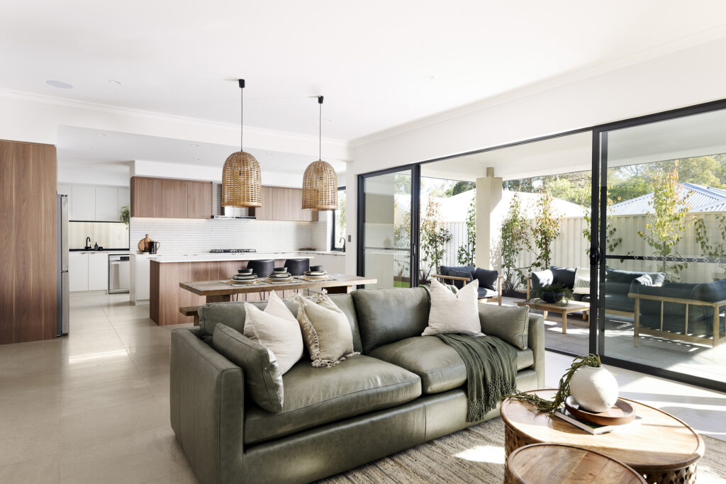 189396617 1772172112 84531 001