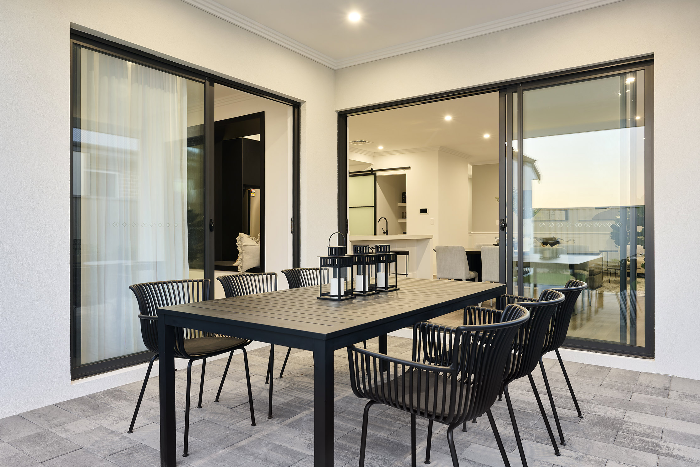 190237614 1772607222 111308 042