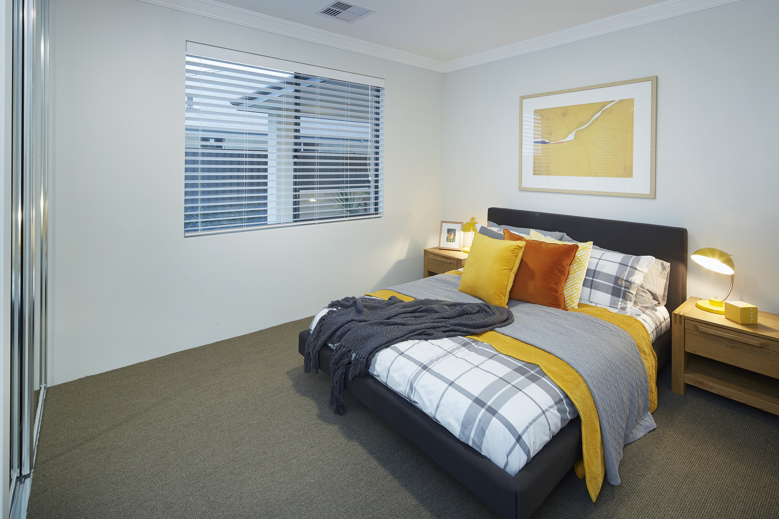 206523340 1781858631 101582 Lagunabedroom4