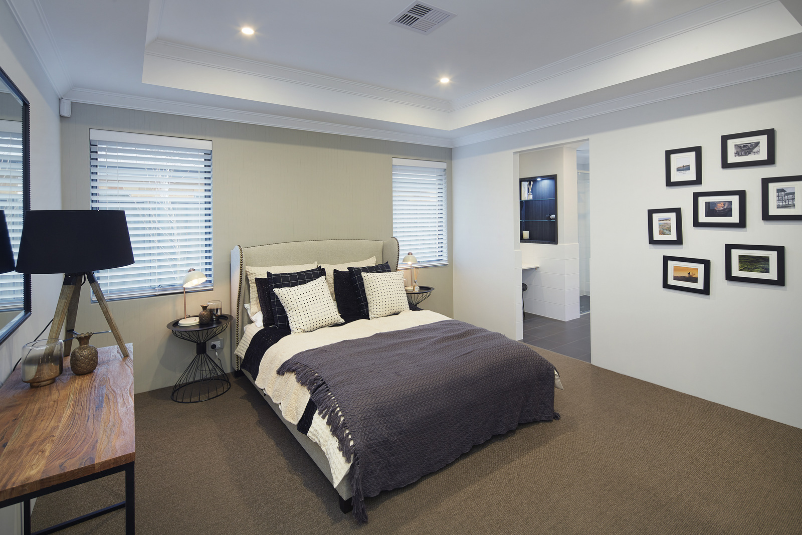206523380 1781858655 101773 Lagunamasterbedroom